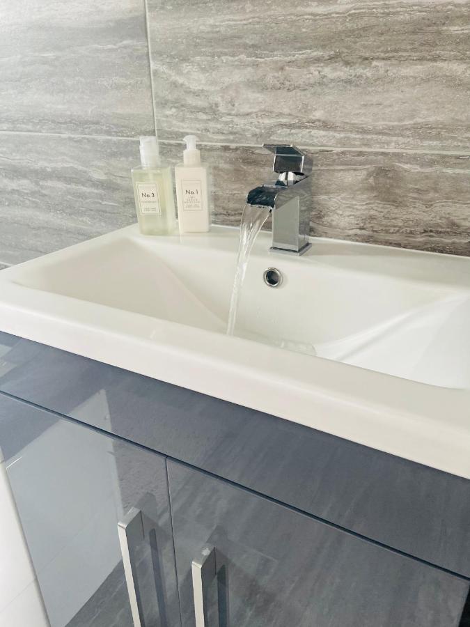 Newly Refurbished Beautiful Location 1 Bedroom Residential House Cramlington Εξωτερικό φωτογραφία